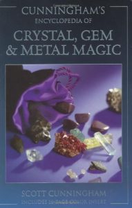 Descargar Cunningham’s Encyclopedia of Crystal, Gem & Metal Magic (Cunningham’s Encyclopedia Series) pdf, epub, ebook