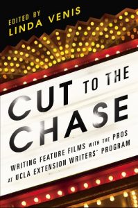 Descargar Cut to the Chase: Writing Feature Films with the Pros at UCLA Extension Writers’ Program pdf, epub, ebook