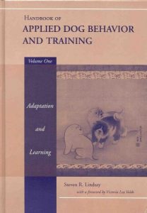 Descargar Handbook of Applied Dog Behavior and Training, Adaptation and Learning: Volume One pdf, epub, ebook