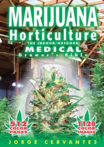 Descargar Marijuana Horticulture: The Indoor/Outdoor Medical Grower’s Bible (English Edition) pdf, epub, ebook