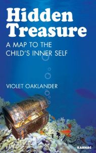 Descargar Hidden Treasure: A Map to the Child’s Inner Self pdf, epub, ebook