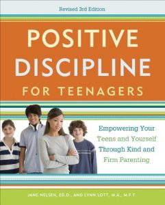 Descargar Positive Discipline for Teenagers, Revised 3rd Edition: Empowering Your Teens and Yourself Through Kind and Firm Parenting pdf, epub, ebook